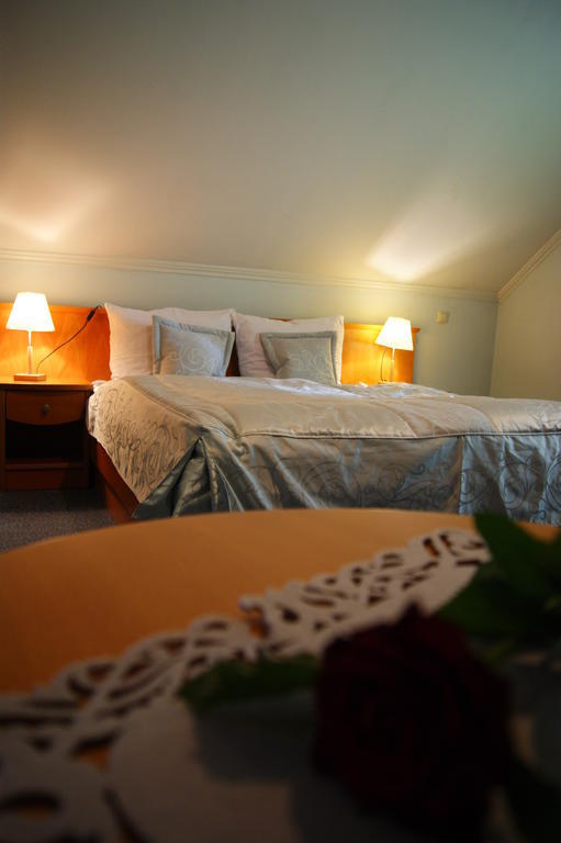 Hotel Restauracja Tawerna 글리비체 객실 사진